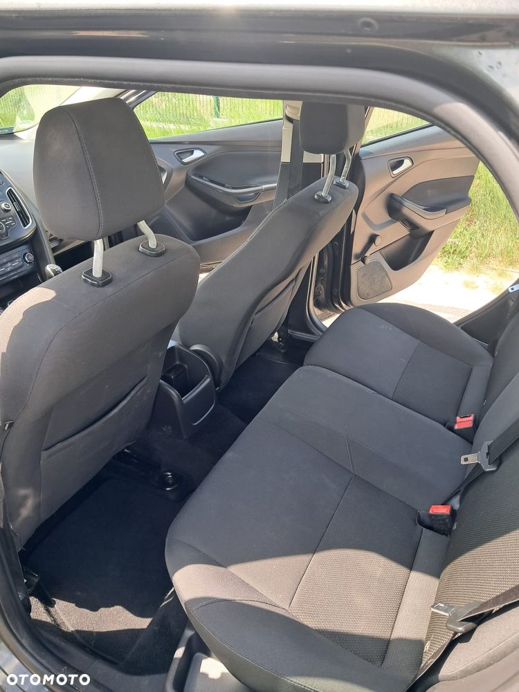 Ford Focus 1.5 TDCi Trend - 17