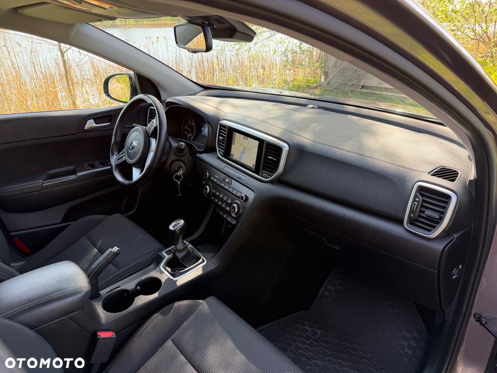 Kia Sportage 1.6 CRDI AWD VISION - 12