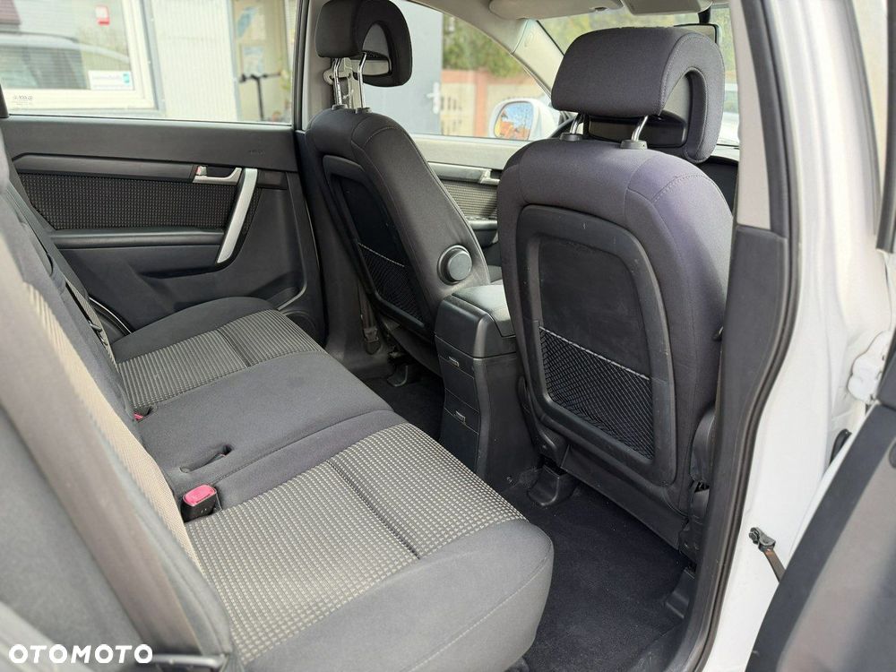 Chevrolet Captiva 2.4 2WD 5 Sitzer LS - 25