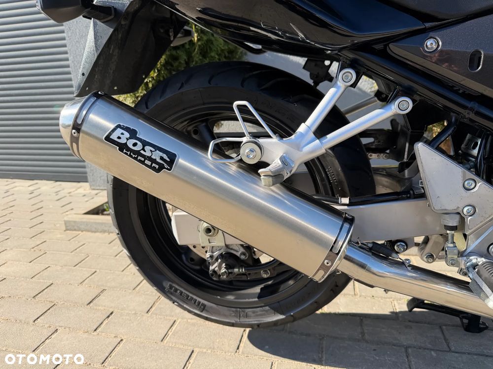 Suzuki Bandit - 22