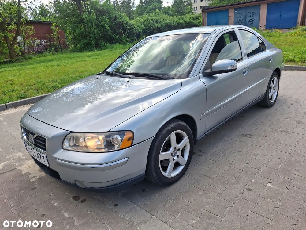 Volvo S60 2.4D Diament - 3