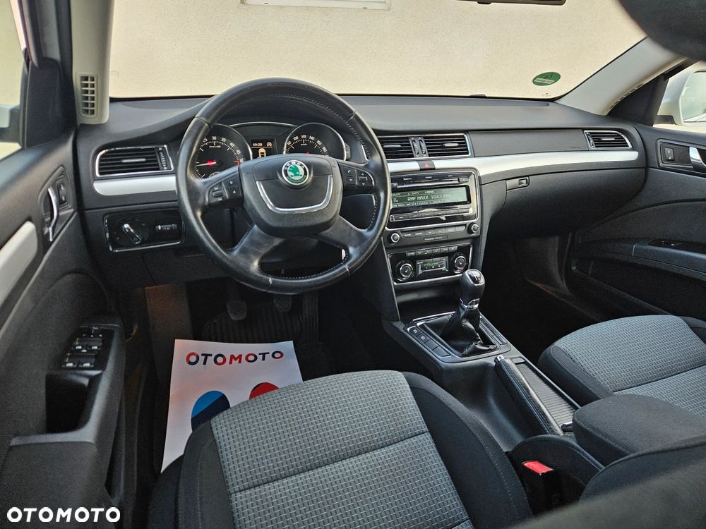 Skoda Superb 1.6 TDI GreenLine - 5
