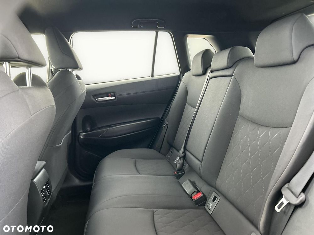 Toyota Corolla Cross 2.0 Hybrid Style - 17