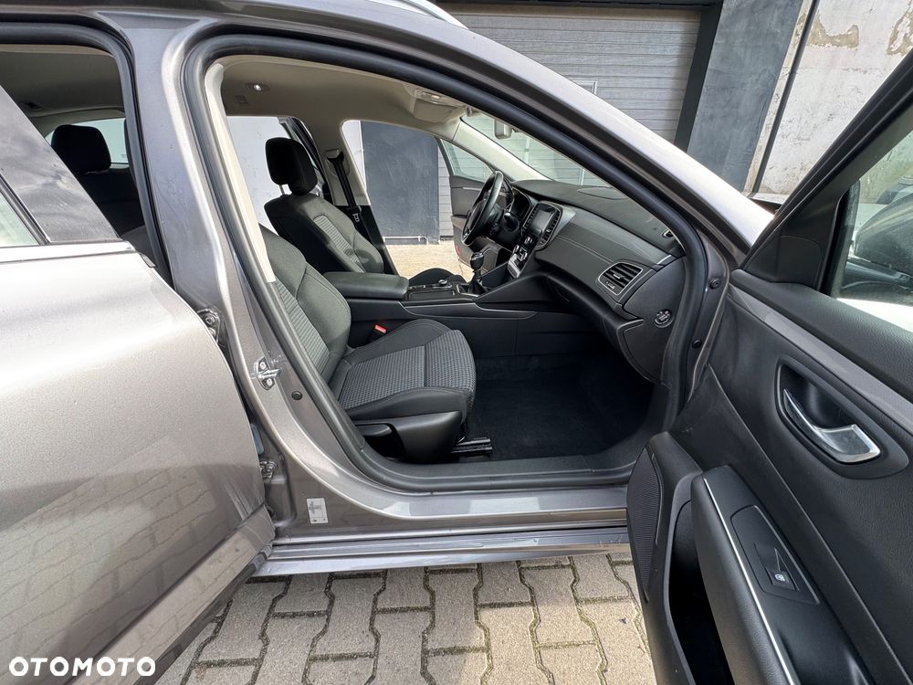Renault Talisman Grandtour BLUE dCi 150 BUSINESS EDITION - 6