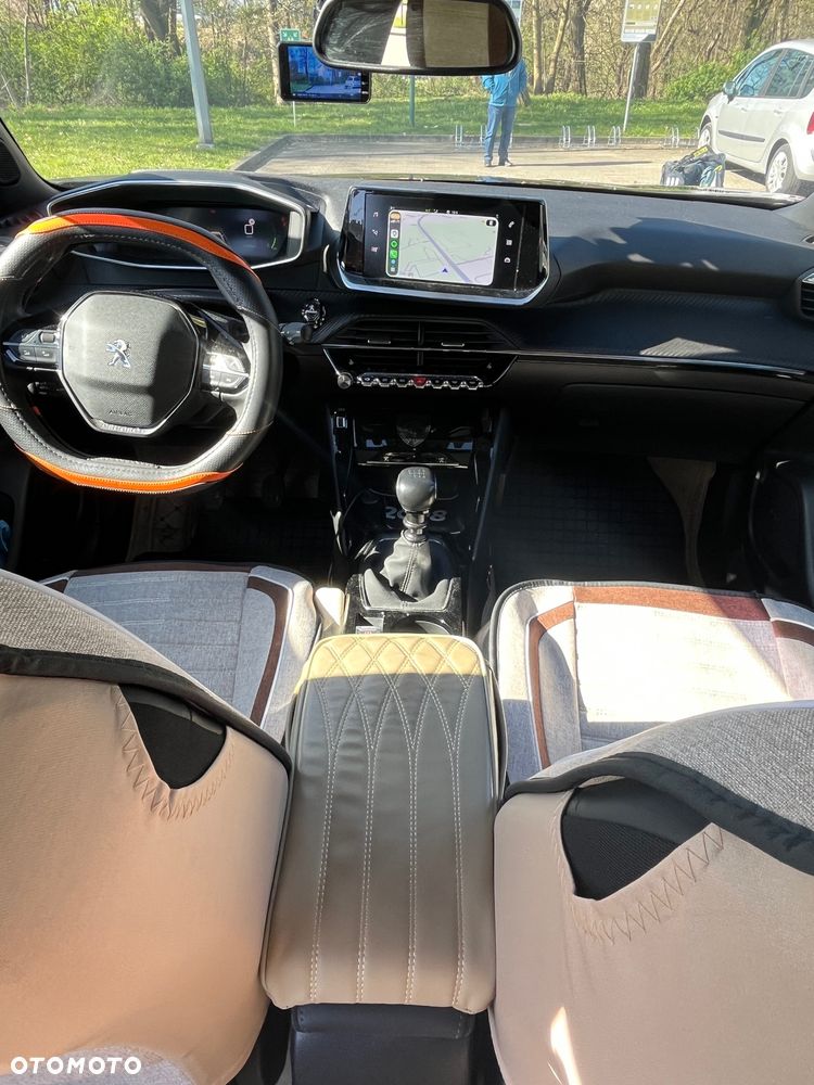 Peugeot 2008 PureTech 100 Allure S&S BVM6 - 19