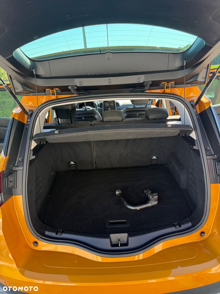 Renault Scenic - 13
