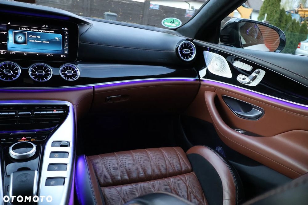 Mercedes-Benz AMG GT 43 4-Matic+ - 17