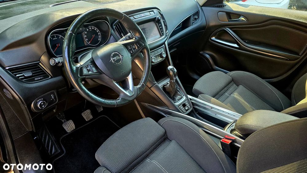 Opel Zafira Tourer 1.6 ECOTEC DIT ecoFLEX Start/Stop Business Innovation - 24