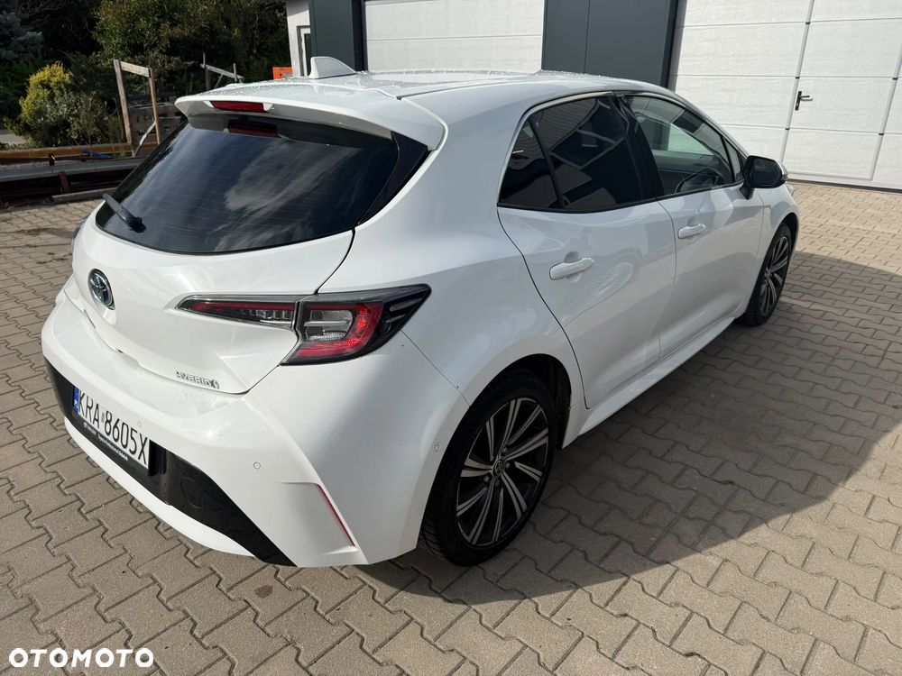 Toyota Corolla 1.8 Hybrid Executive - 6