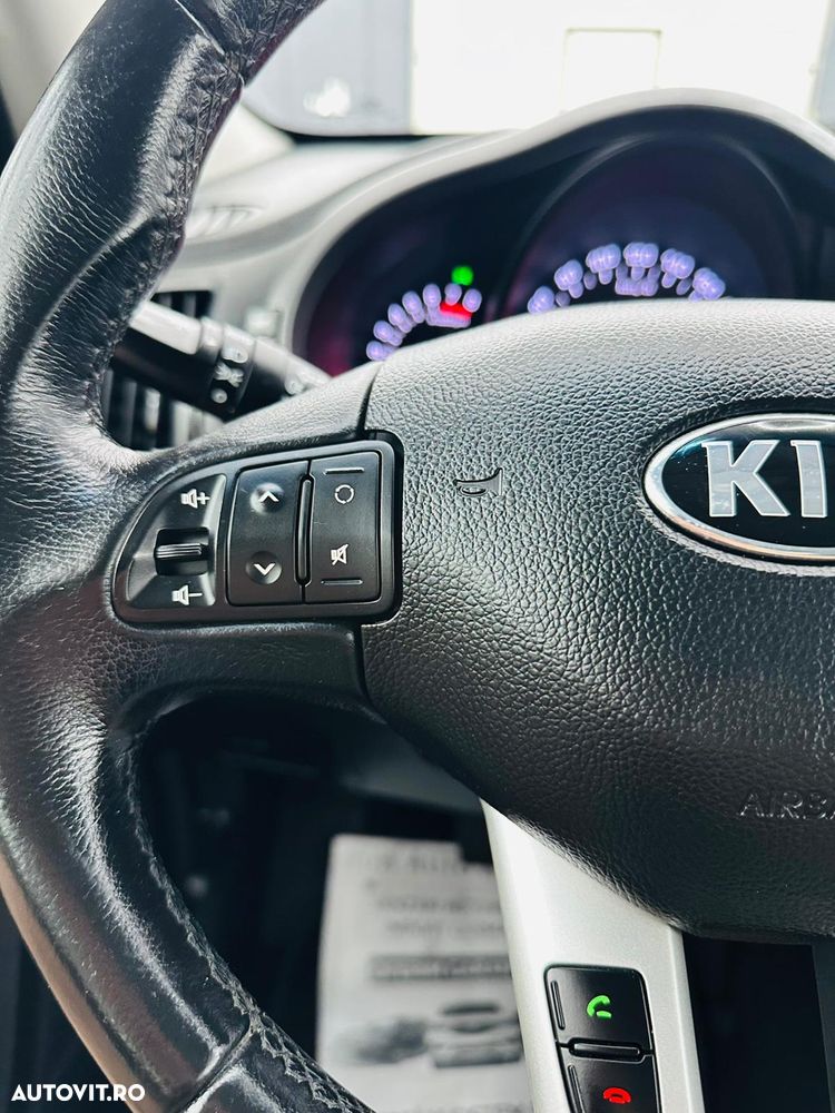 Kia Sportage 1.6 GSL MT 4x2 PREMIUM - 31