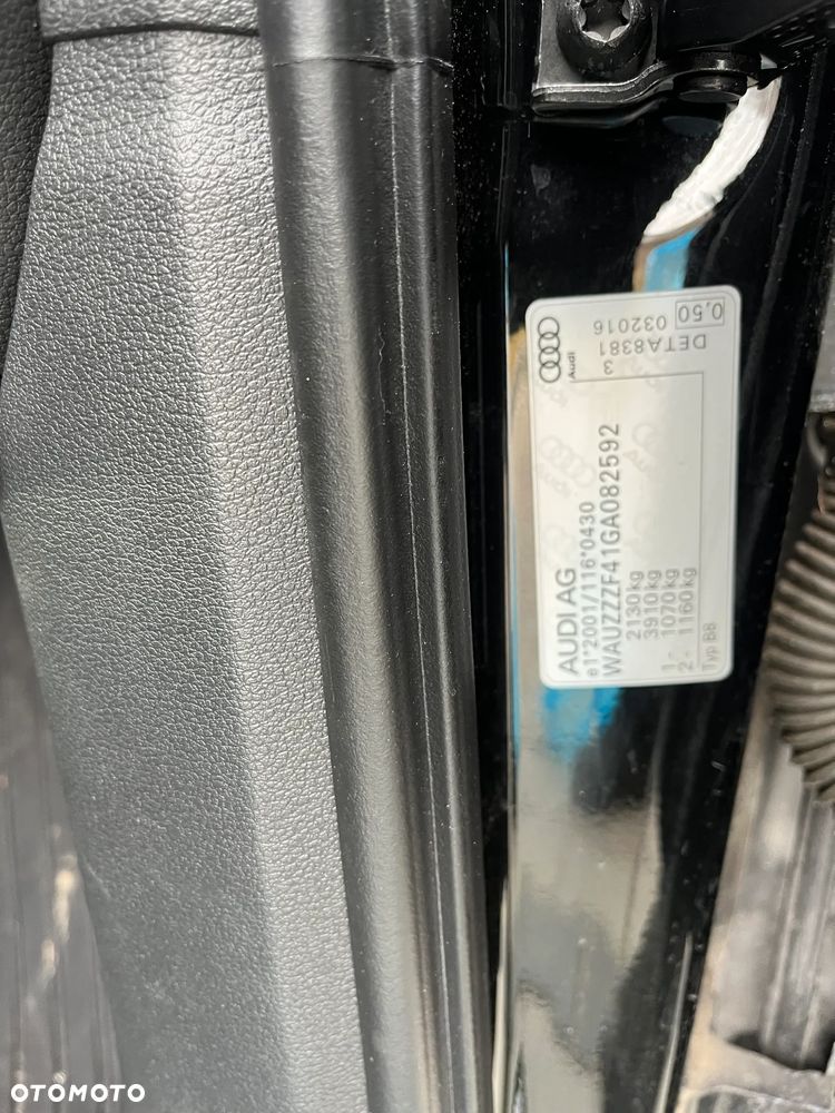 Audi A4 Avant 2.0 TDI DPF clean diesel quattro S line Sportpaket - 37