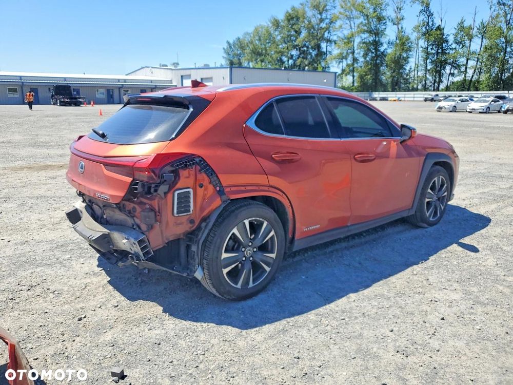 Lexus UX 250h Elegance AWD - 4