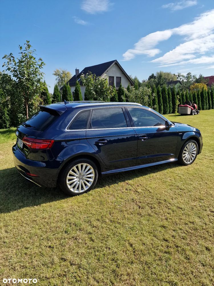 Audi A3 Sportback 1.4 TFSI e-tron S tronic - 3