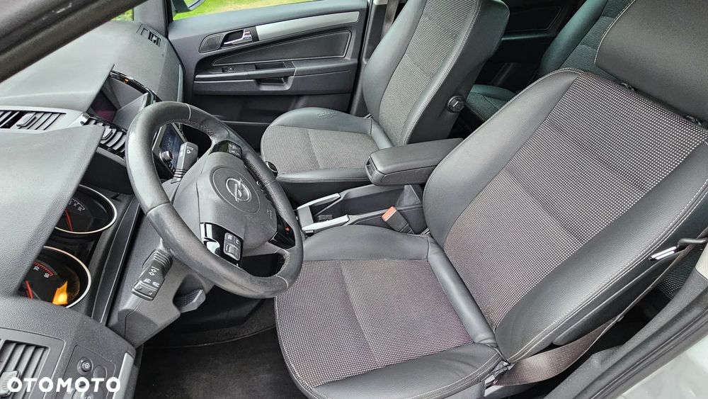 Opel Zafira 1.8 Innovation 110 Jahre - 7