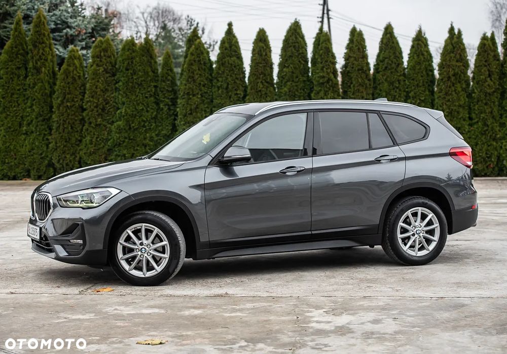BMW X1 sDrive20d Sport Line - 7