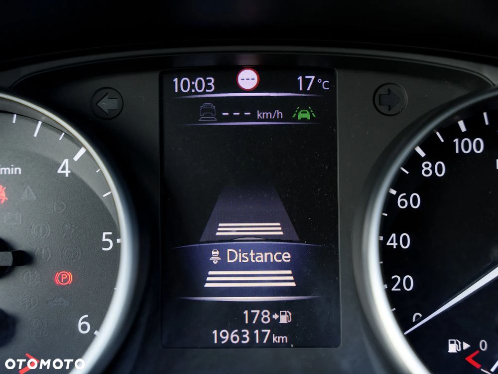 Nissan Qashqai 1.5 dCi N-Connecta - 27