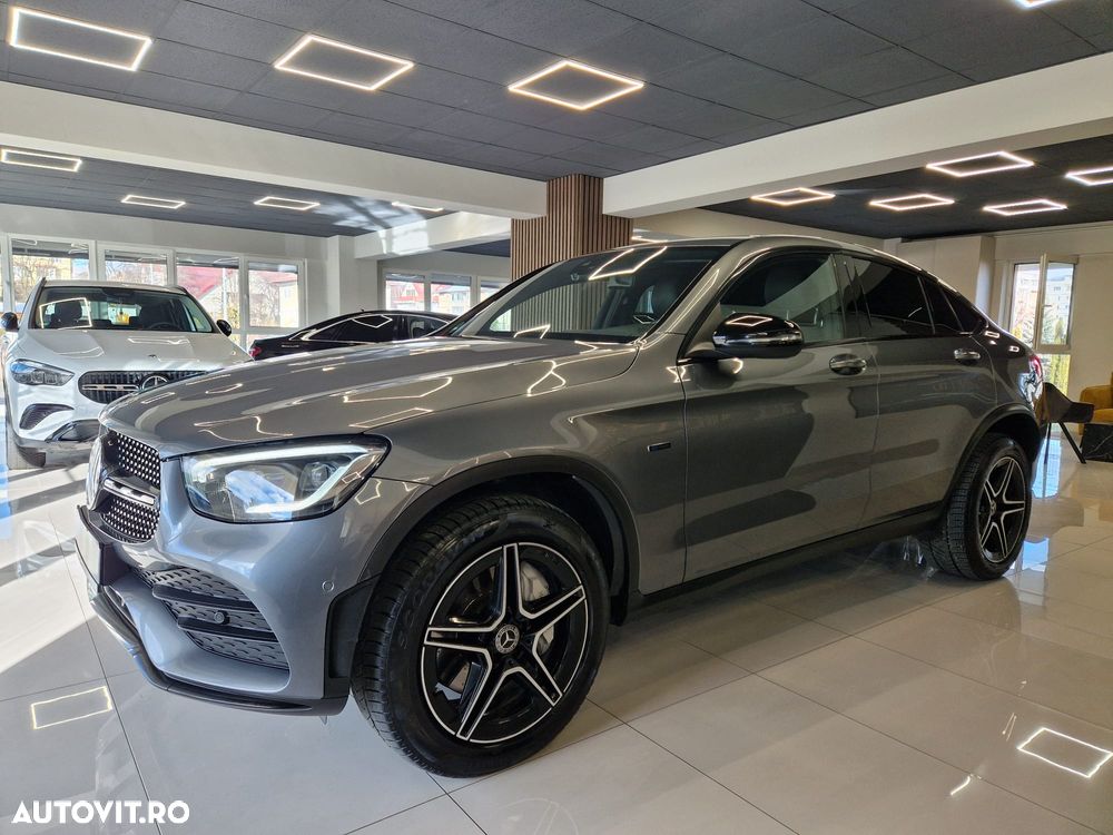 Mercedes-Benz GLC Coupe 300 de 4Matic 9G-TRONIC - 9