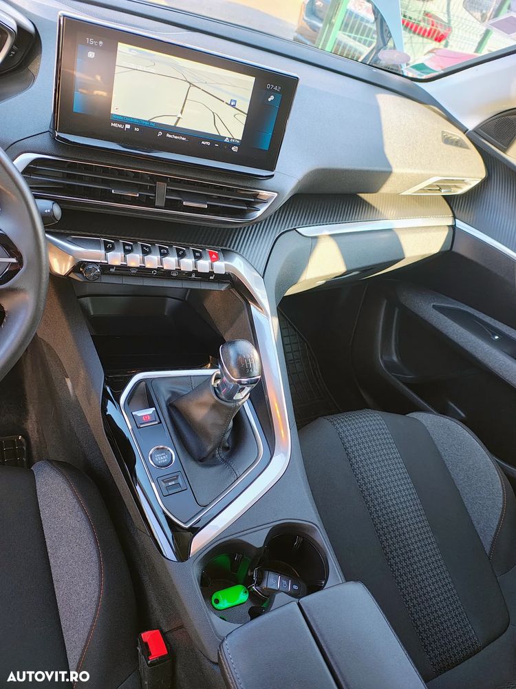 Peugeot 3008 PureTech 130 Stop & Start GPF Active Business-Paket - 25