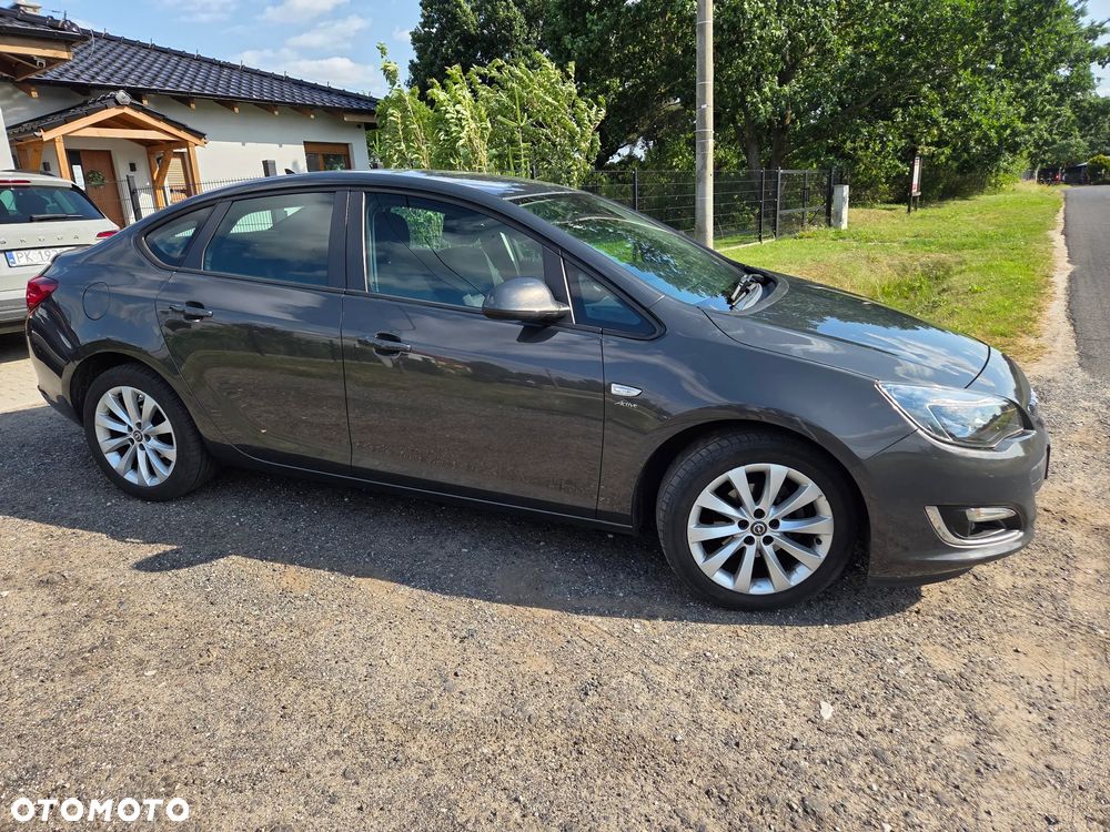 Opel Astra 1.4 T Active EU6 - 2