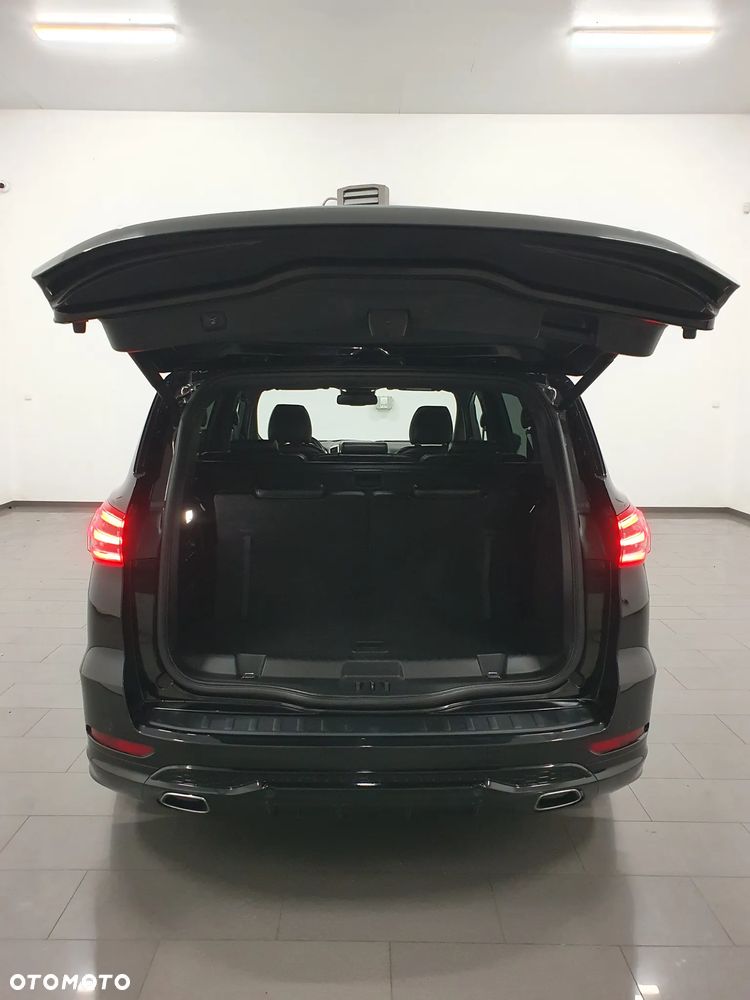 Ford S-Max 2.0 EcoBlue ST-Line - 38