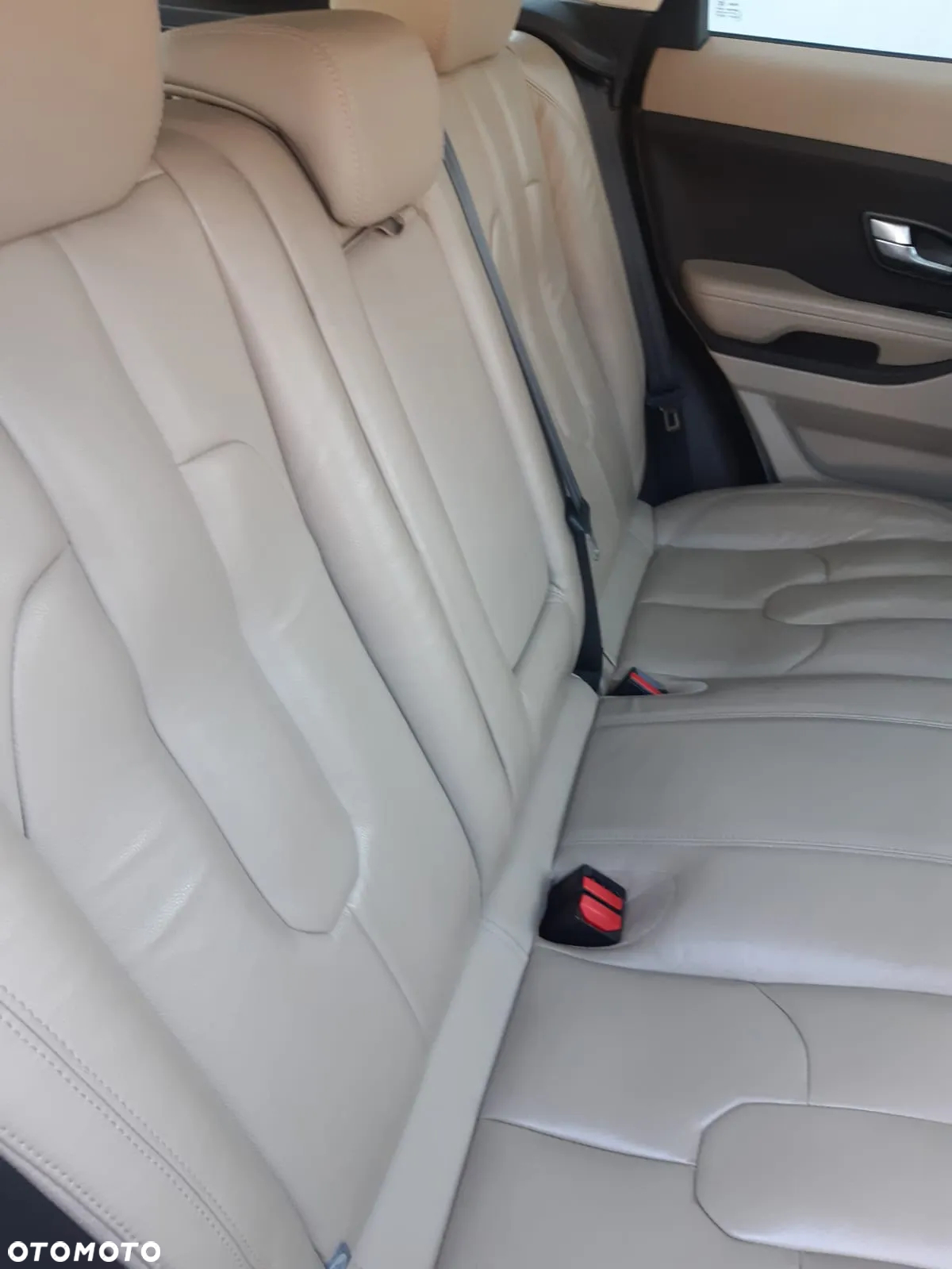 Land Rover Range Rover Evoque - 13
