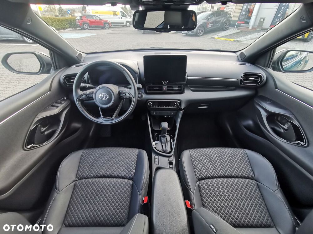 Toyota Yaris Hybrid 1.5 Executive - 13