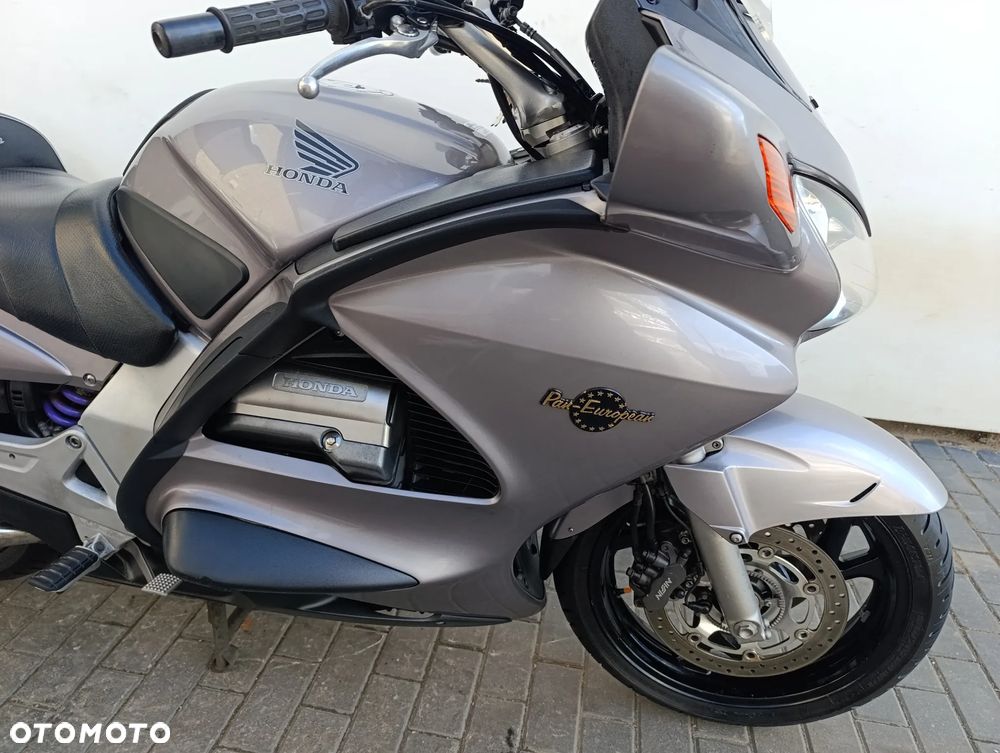Honda ST - 32
