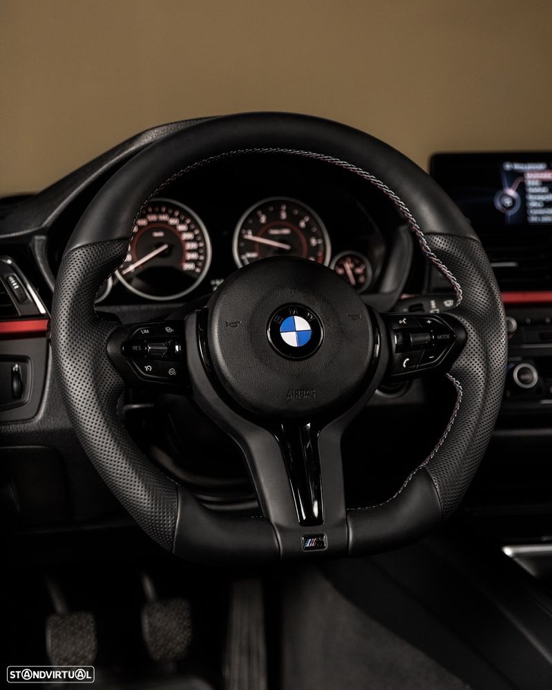 BMW 318 d xDrive Sport Line - 10