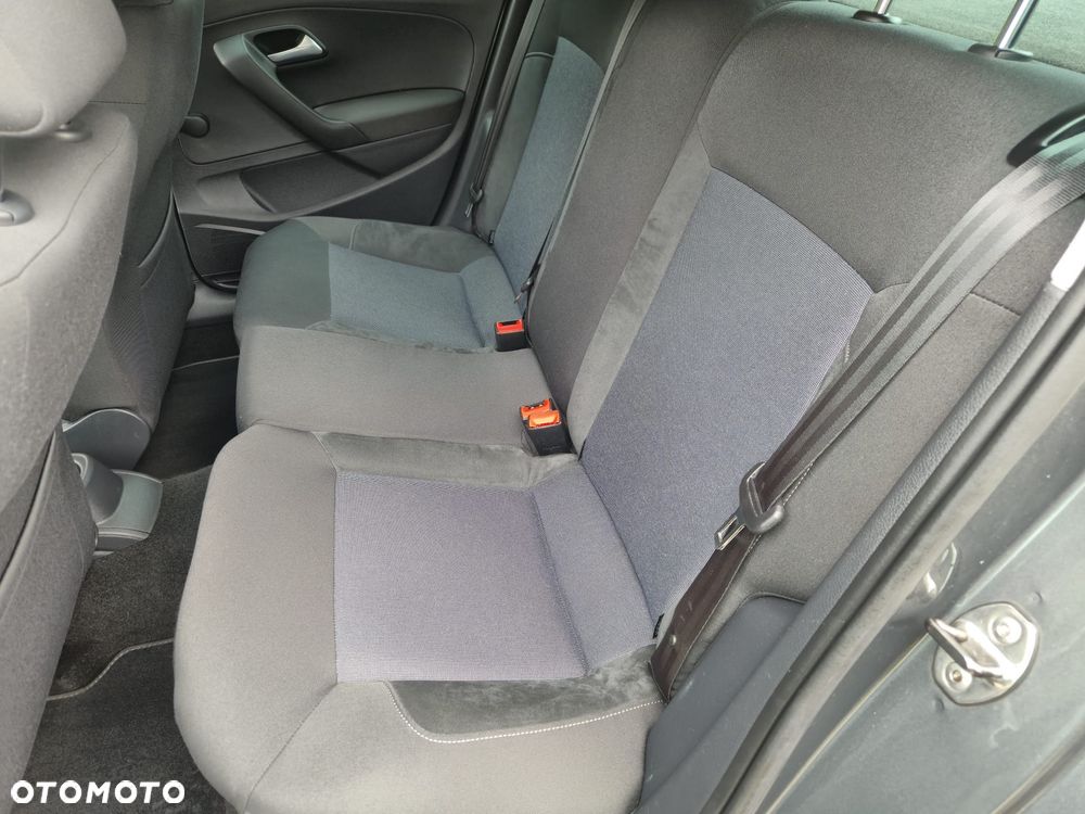 Volkswagen Polo 1.2 Style - 19