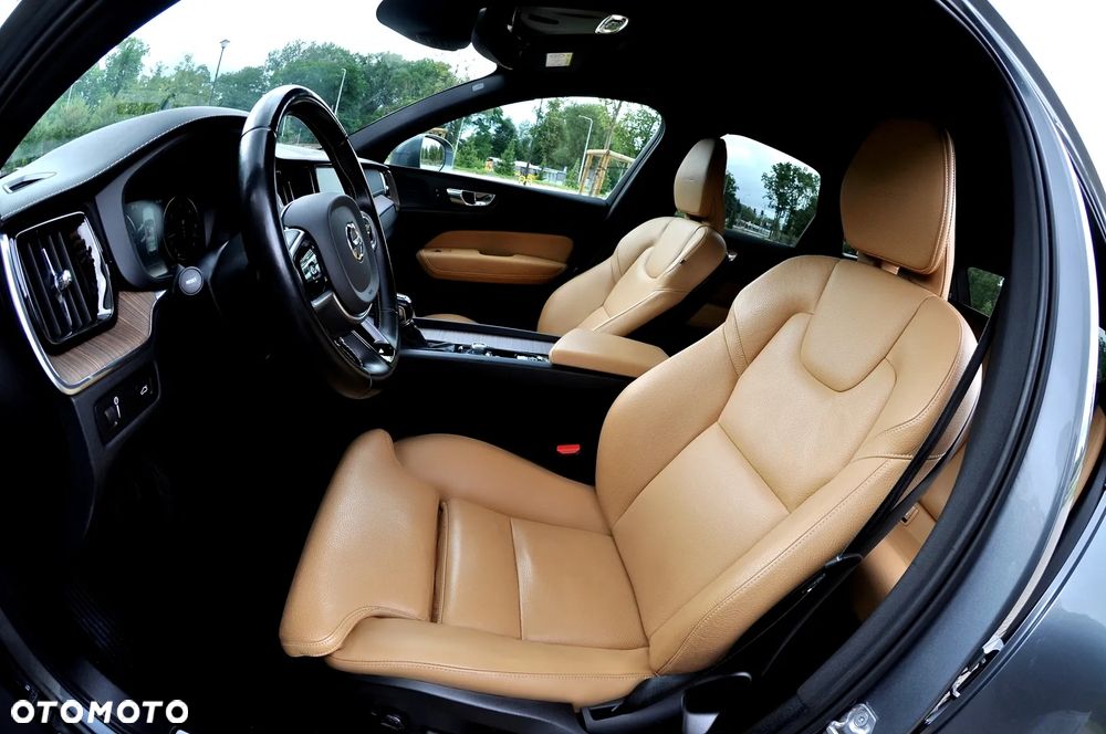 Volvo XC 60 D4 Inscription - 22