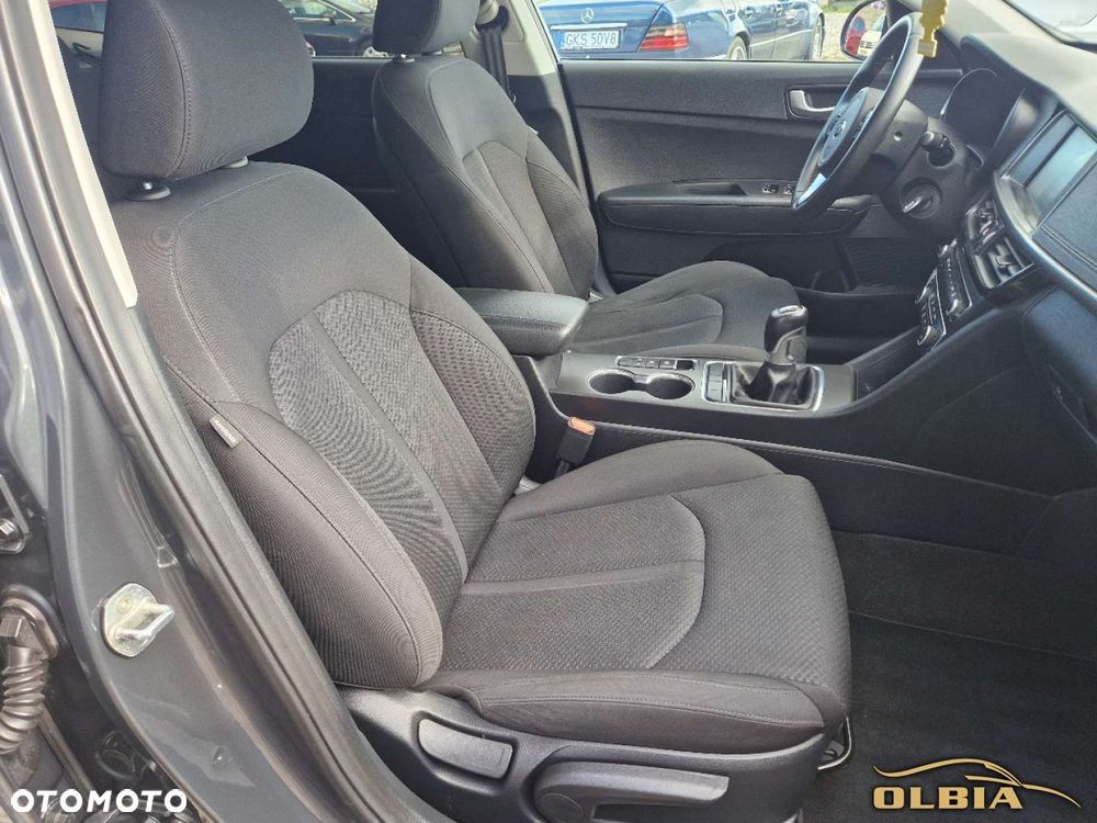 Kia Optima - 25