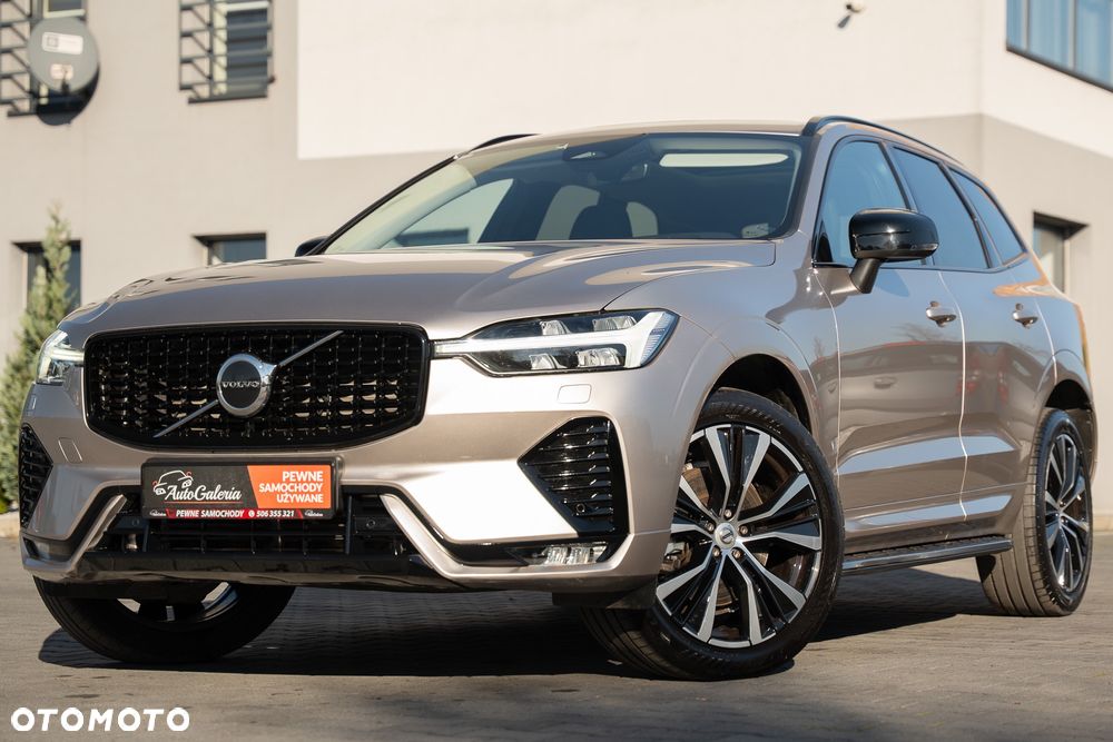 Volvo XC 60 D5 AWD R-Design - 3