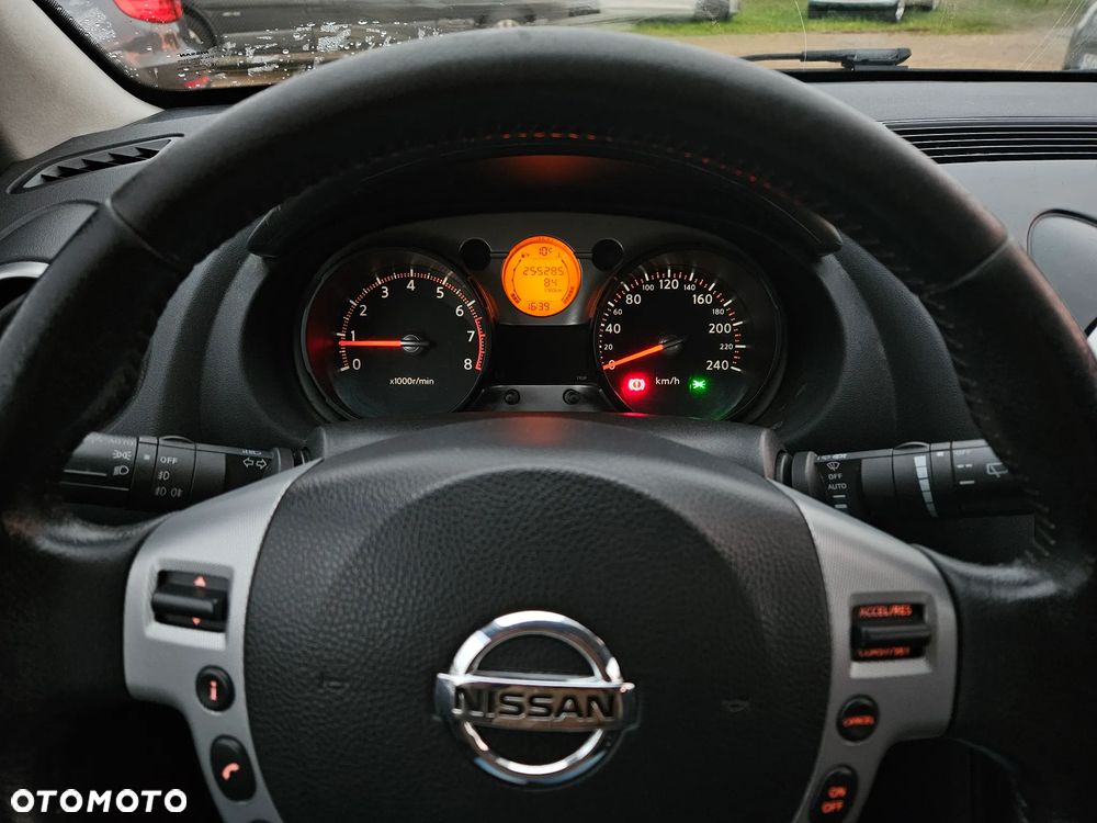 Nissan Qashqai 2.0 4 x 4 acenta - 9