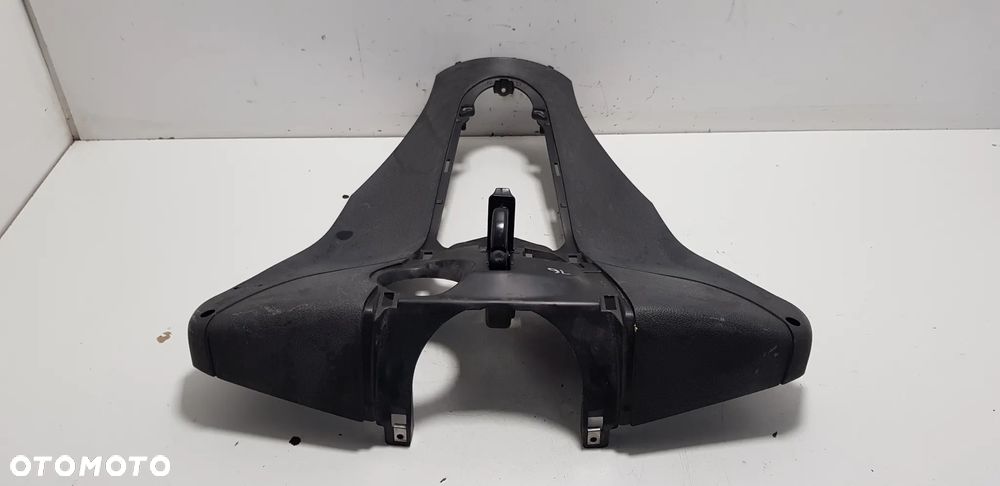 Piaggio MP3 125 Yourban Kokpit Osłona Kolan - 3