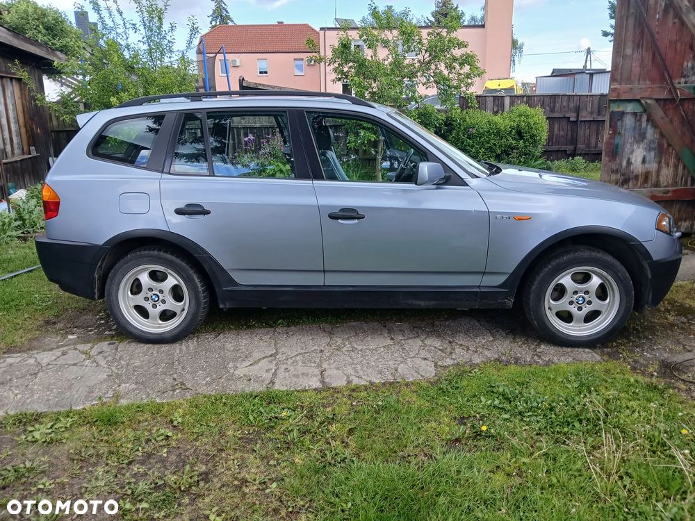 BMW X3 xDrive20i - 2