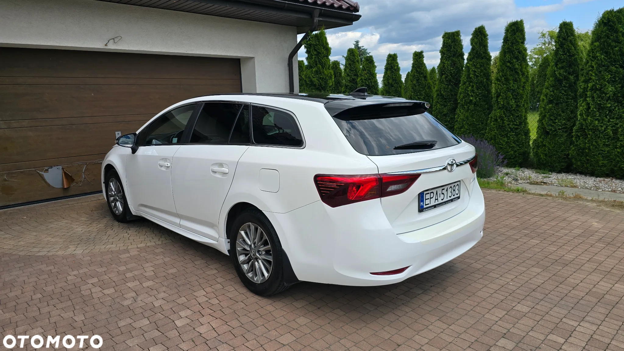 Toyota Avensis - 6
