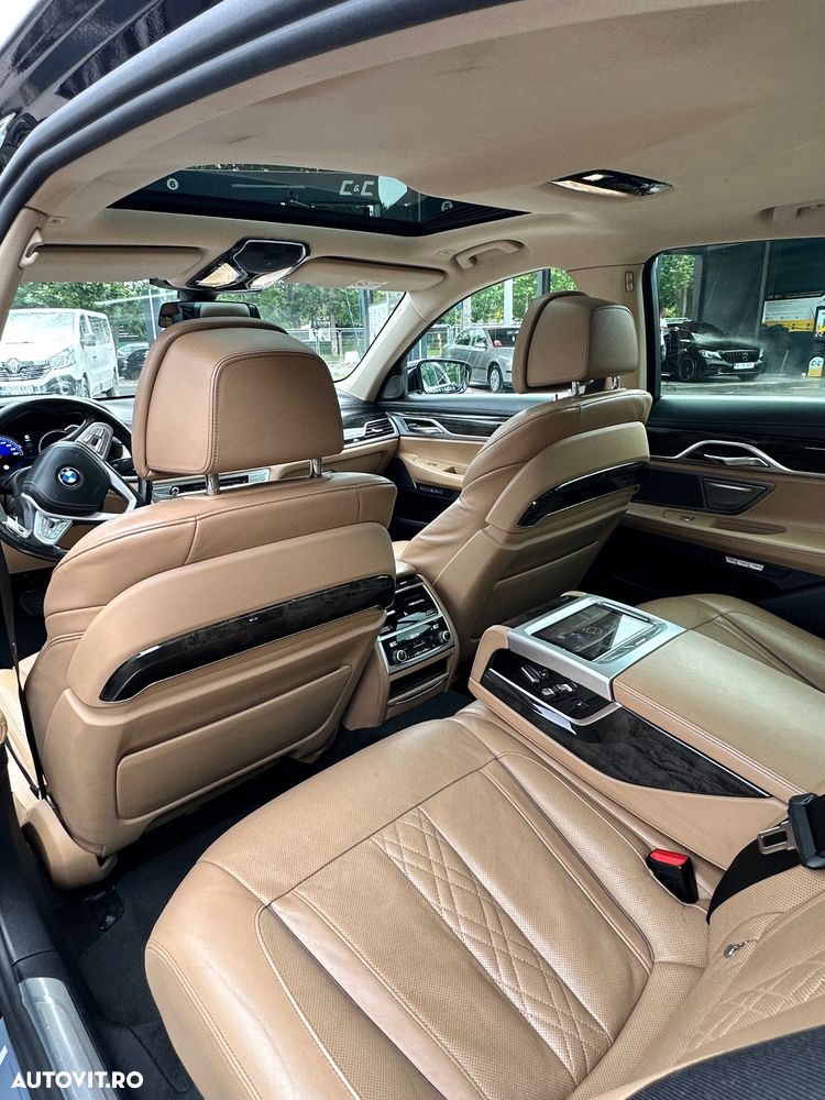 BMW Seria 7 730d xDrive - 8