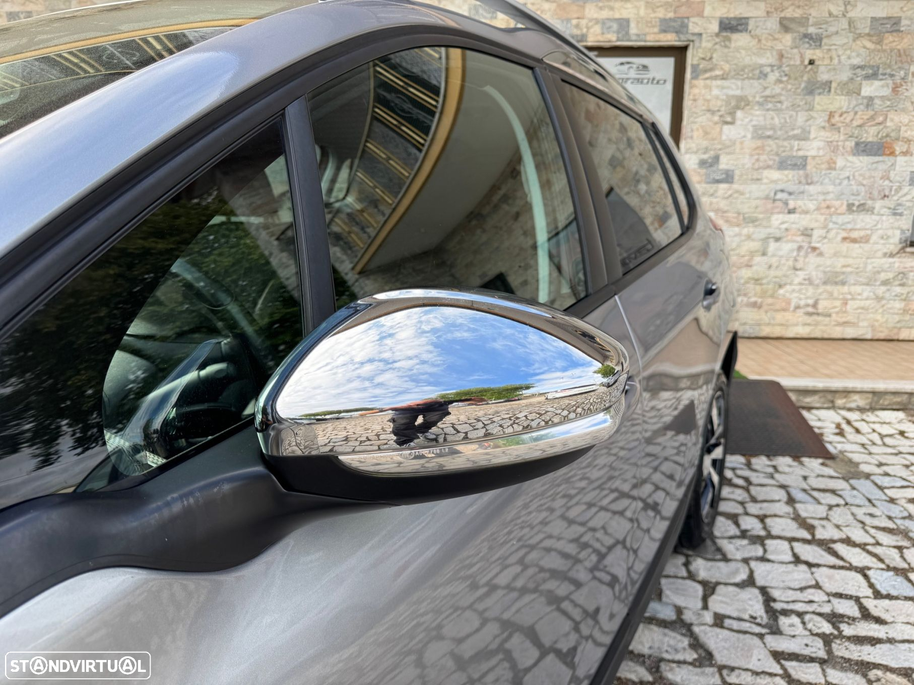 Peugeot 2008 1.2 PureTech Style - 21