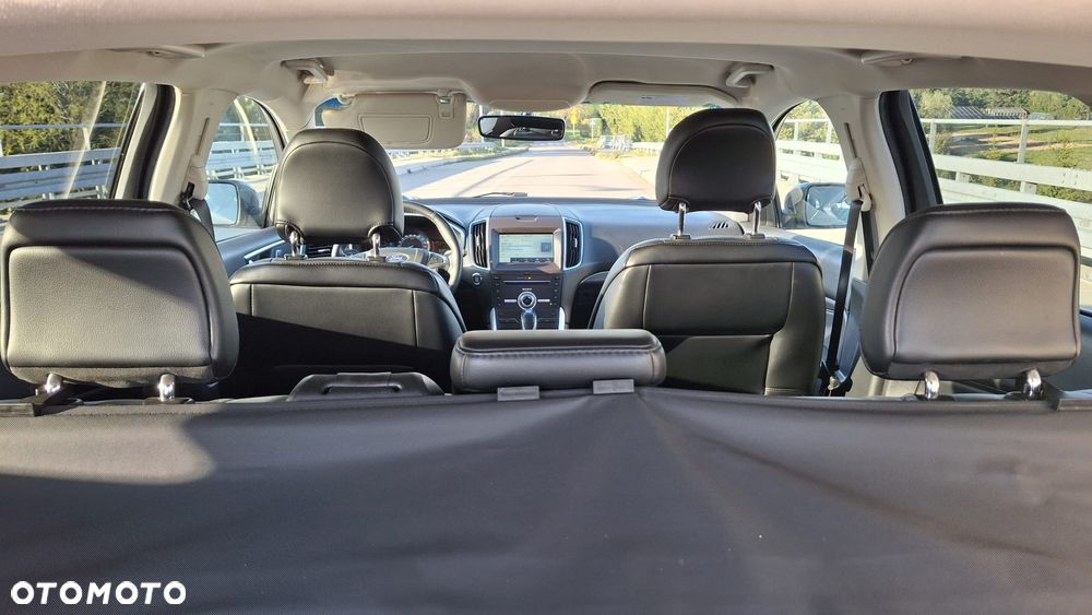 Ford Edge - 19
