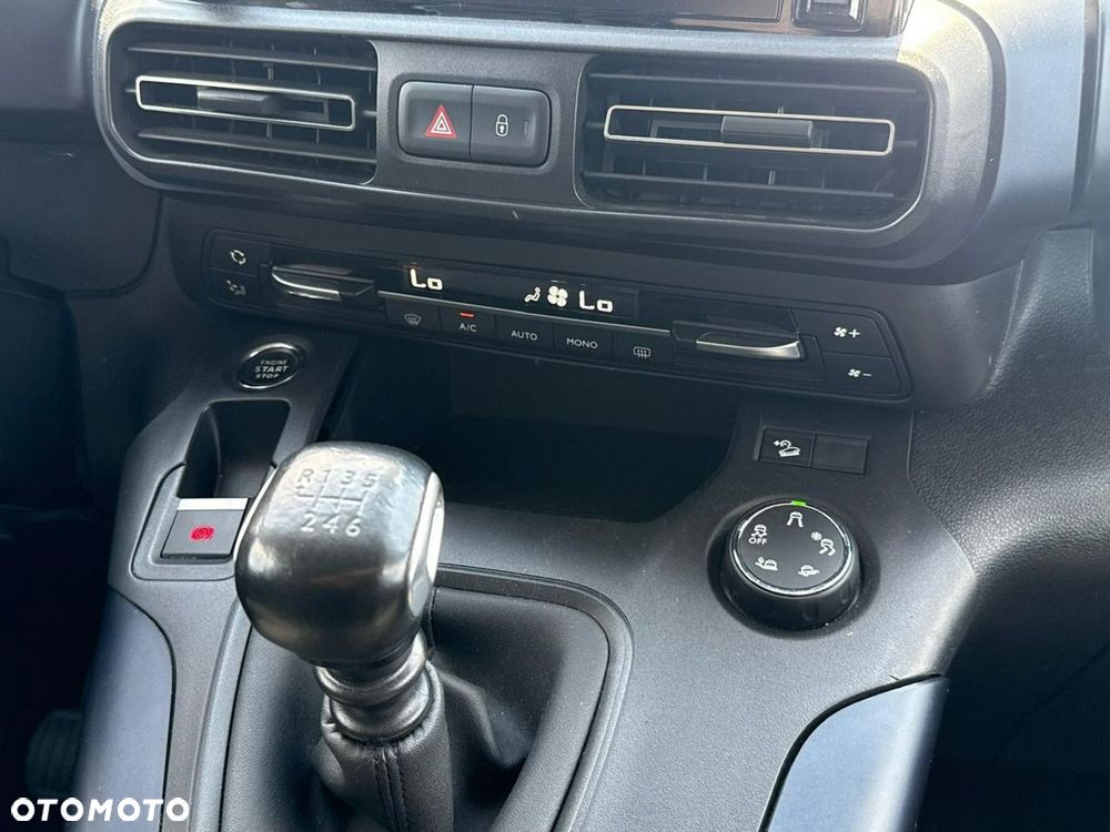 Peugeot Rifter Long 1.5 BlueHDI Active Pack S&S - 32