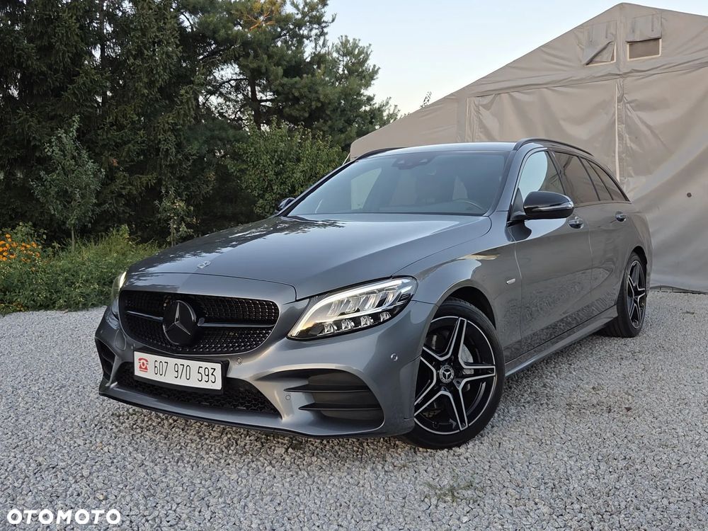 Mercedes-Benz Klasa C 220 d 9G-TRONIC Night Edition - 32