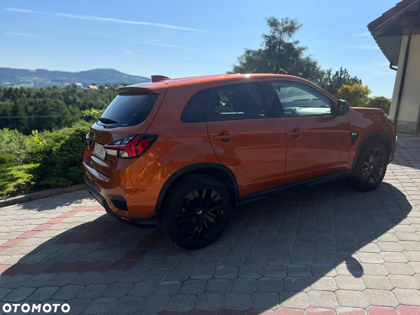 Mitsubishi Outlander - 13