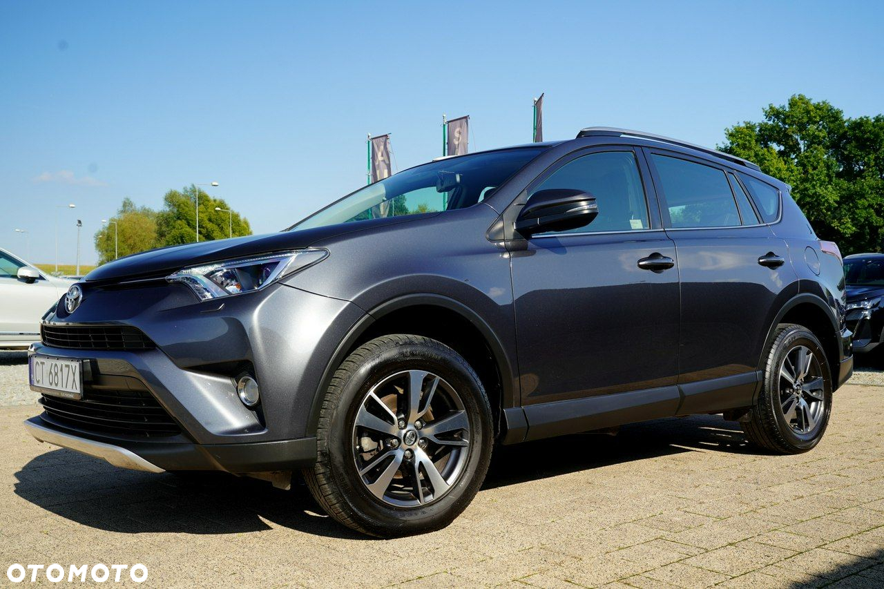 Toyota RAV4 - 7
