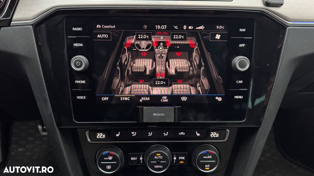 Volkswagen Passat 2.0 BiTDI DSG 4Mot Highline - 11