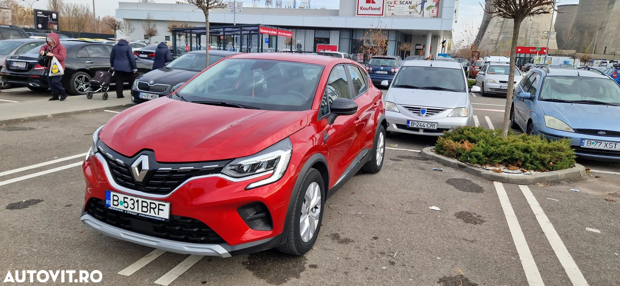 Renault Captur TCe FAP Zen - 12