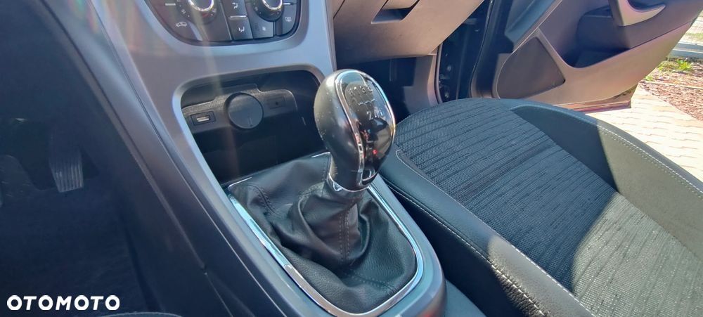 Opel Astra 1.6 CDTI Active S&S - 24