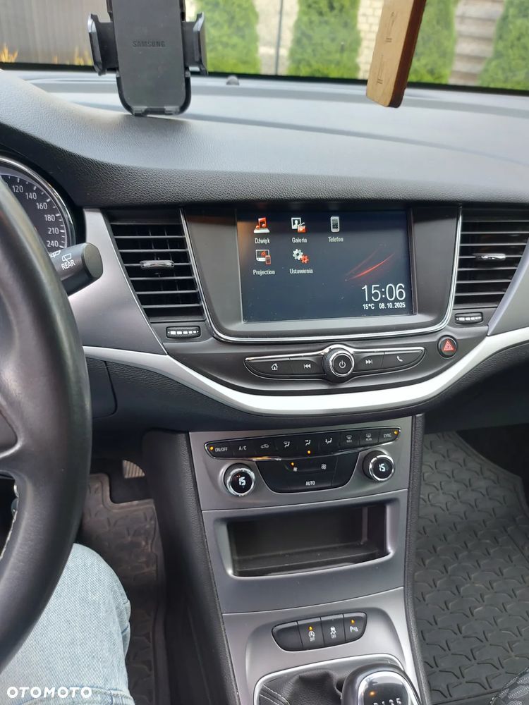 Opel Astra 1.6 T Elite S&S - 10