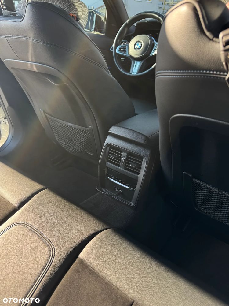 BMW Seria 3 320d xDrive Sport Line sport - 7
