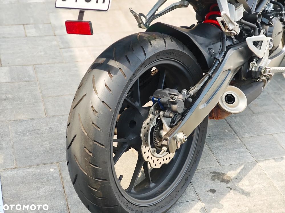 Honda CB - 24