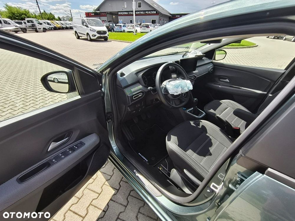 Dacia Sandero - 9